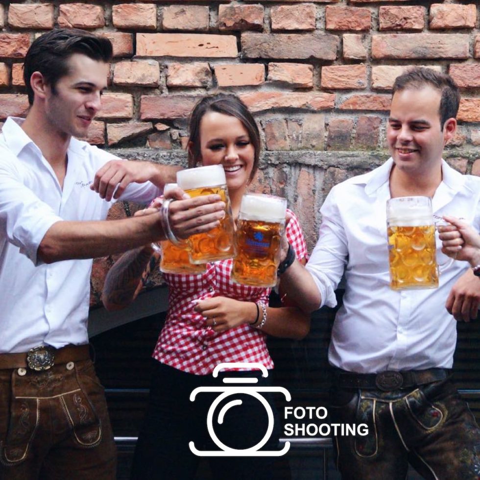 Kampagnen-Fotografie für Crossmedia-Marketing: Fokus auf das Rosenheimer Herbstfest, Kunde: Coppa Brazil Rosenheim – geschmacksRaum® WERBEAGENTUR