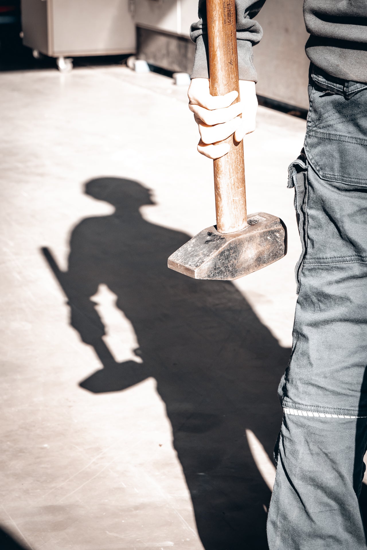 Authentische Einblicke in die Ausbildung: Cinematic Azubi-Portrait für EMPL Anlagen – geschmacksRaum® WERBEAGENTUR