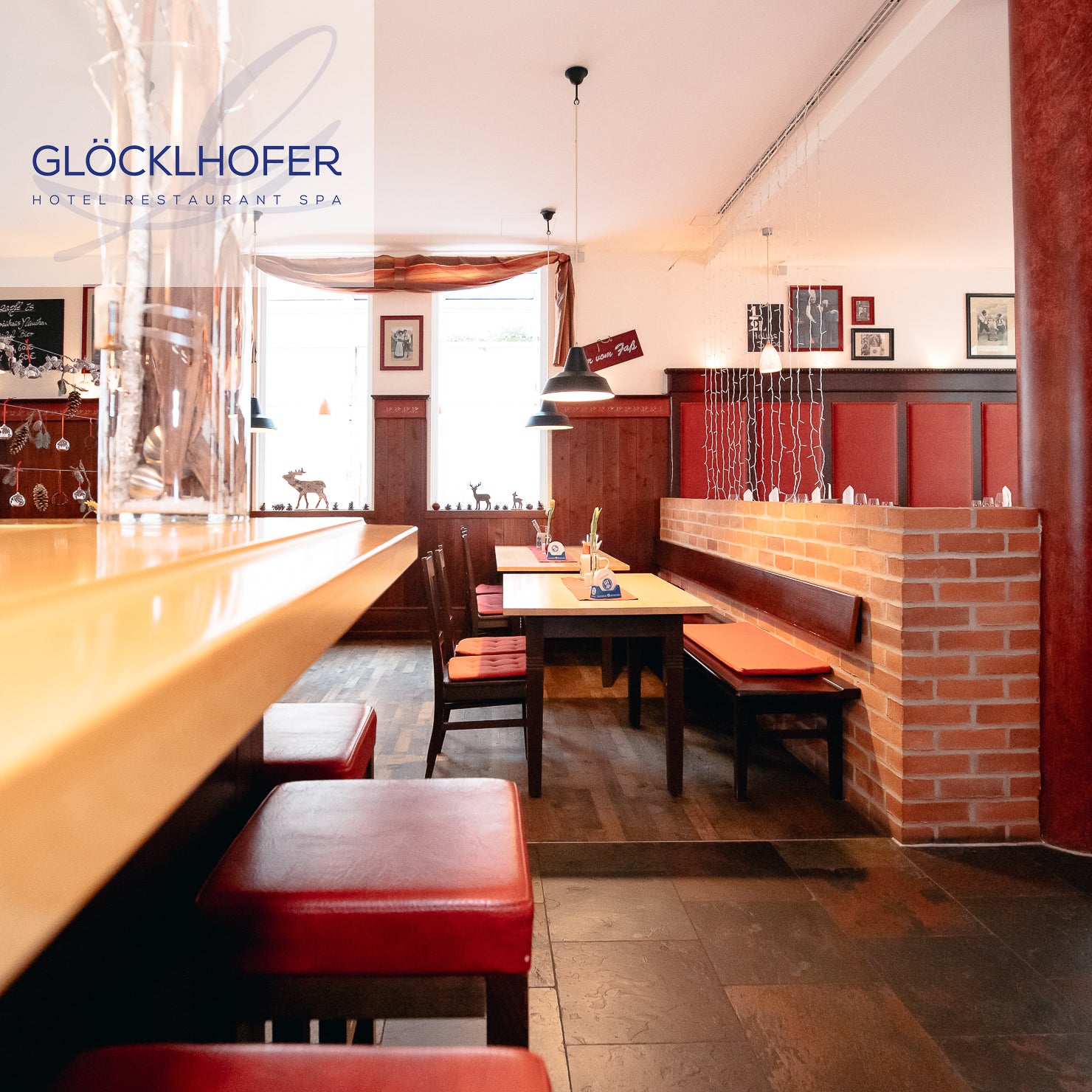 Atmosphärische Food-Photography und Interieur-Design im Restaurant Glöcklhofer - Innenansicht Restaurant und Bar – Visuelles Marketing von geschmacksRaum® WERBEAGENTUR