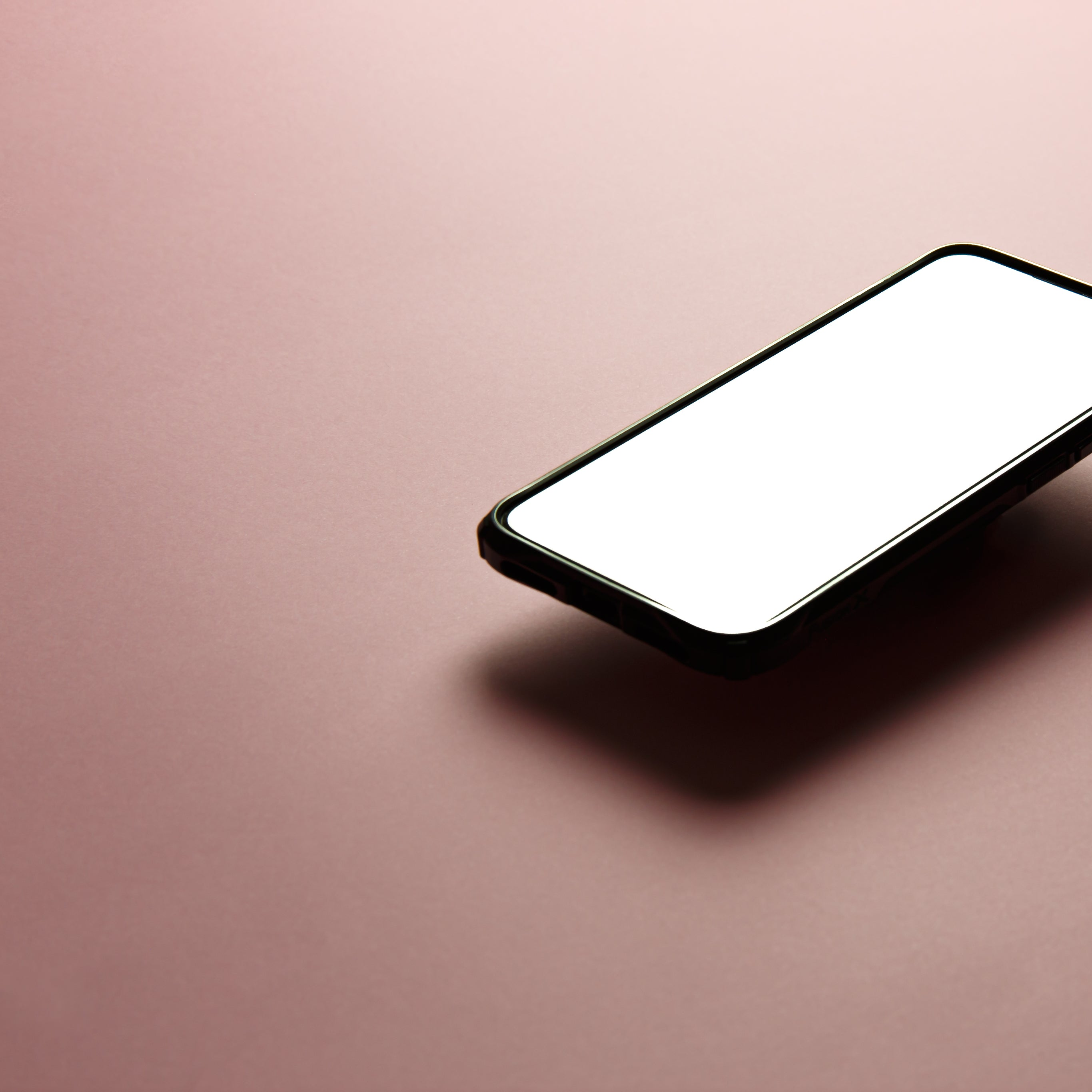 Ganzheitliche Gestaltung digitaler Medien für Unternehmen – Hochwertige Smartphone-Präsentation – geschmacksRaum® WERBEAGENTUR