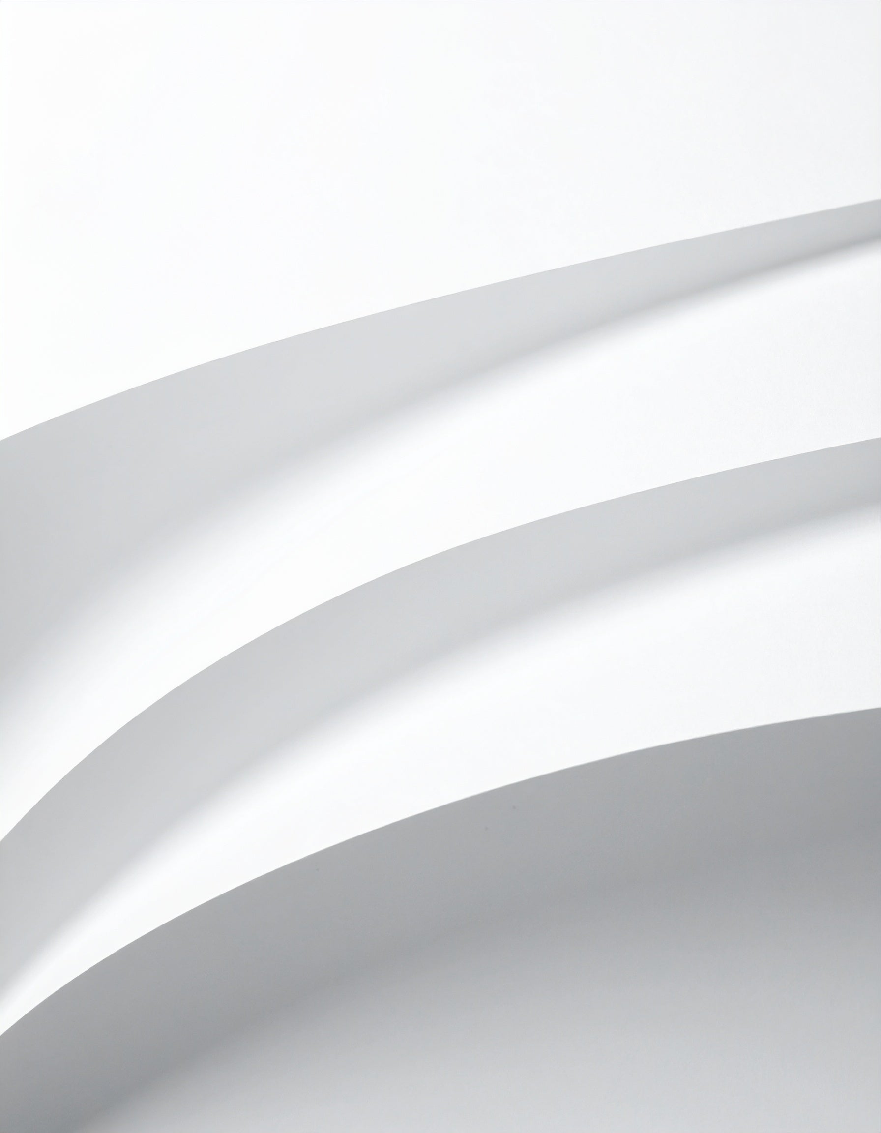 Design-Ästhetik: Detailaufnahme von weißem Papier – geschmacksRaum® WERBEAGENTUR – Ihr Partner für Webdesign & Digitale Medien im Landkreis Mühldorf a. Inn