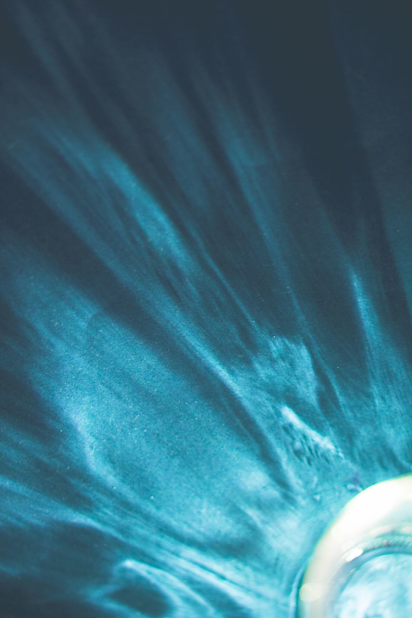 Stimmungsvolles Mood-Bild hinter unseren Agentur-Leistungen: Von Branding, Design, Kampagnen bis Social Media und digitale Erlebnisse – geschmacksRaum® WERBEAGENTUR